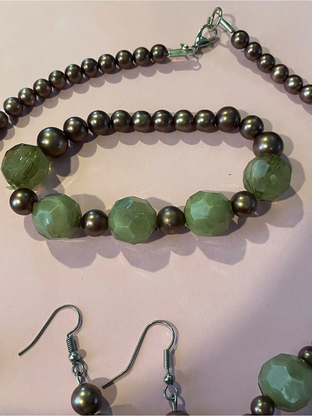 Modern Plastic Statement Green & Copper Tone Jewelry Set #9072 💎